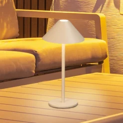 LED-Akku-Tischlampe Prato, sandfarben Höhe 25 cm Metall IP54