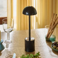 LED-Akku-Tischlampe Taten, schwarz, Höhe 30 cm, Metall