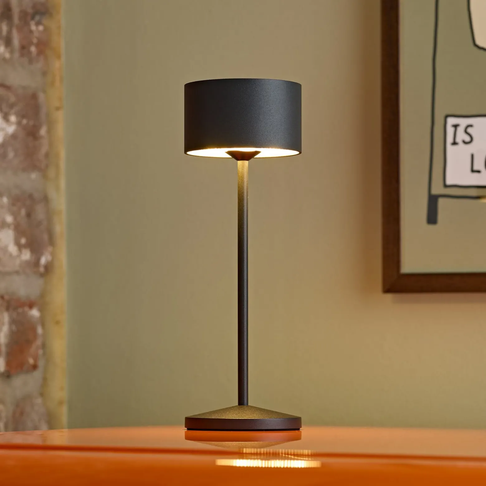 LED-Akku-Tischlampe Veluna, schwarz, Höhe 25 cm IP44 dim CCT