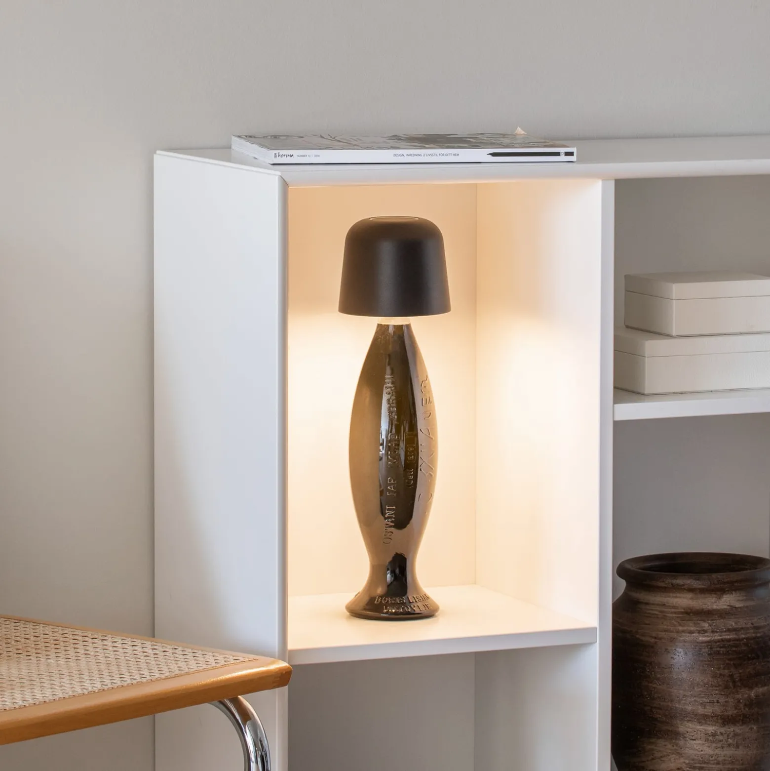 LED-Akku-Tischleuchte Biot, schwarz, Höhe 30 cm, IP54, USB
