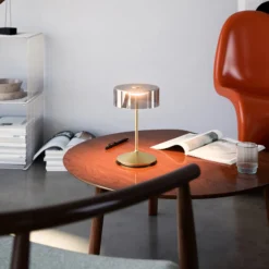 LED-Akkutischleuchte Numotion, gold, Glas, IP54, dimmbar