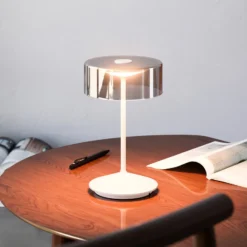 LED-Akkutischleuchte Numotion, weiß, Glas, IP54, dimmbar