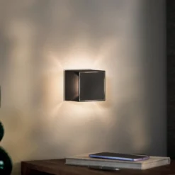 LED-Akku-Tischleuchte Nutalis mini, schwarz, IP54, dimmbar