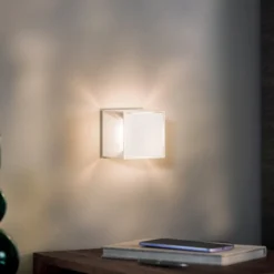 LED-Akku-Tischleuchte Nutalis mini, weiß, IP54, dimmbar