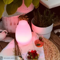 LED-Akku-Tischleuchte Ruby, Ø 18 cm, weiß, IP44, RGB dimmbar