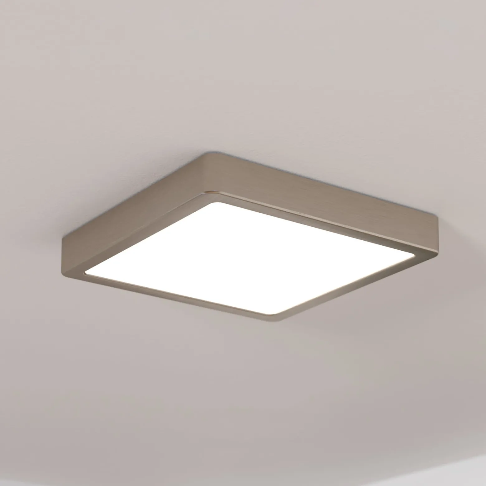 LED-Anbaupanel Fueva 5 IP20 830 nickel 21x21cm
