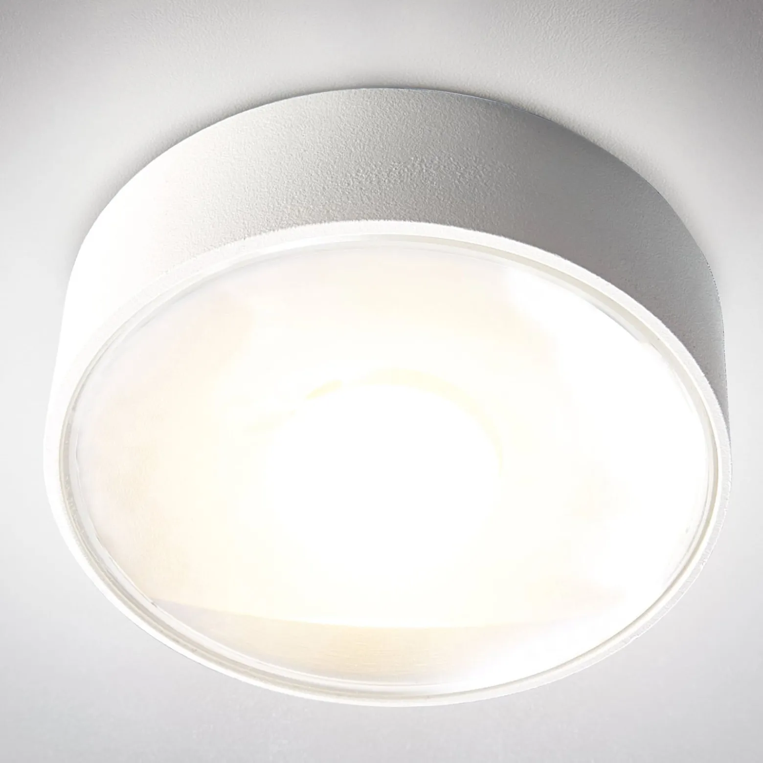 LED-Außendeckenleuchte Girona, weiß