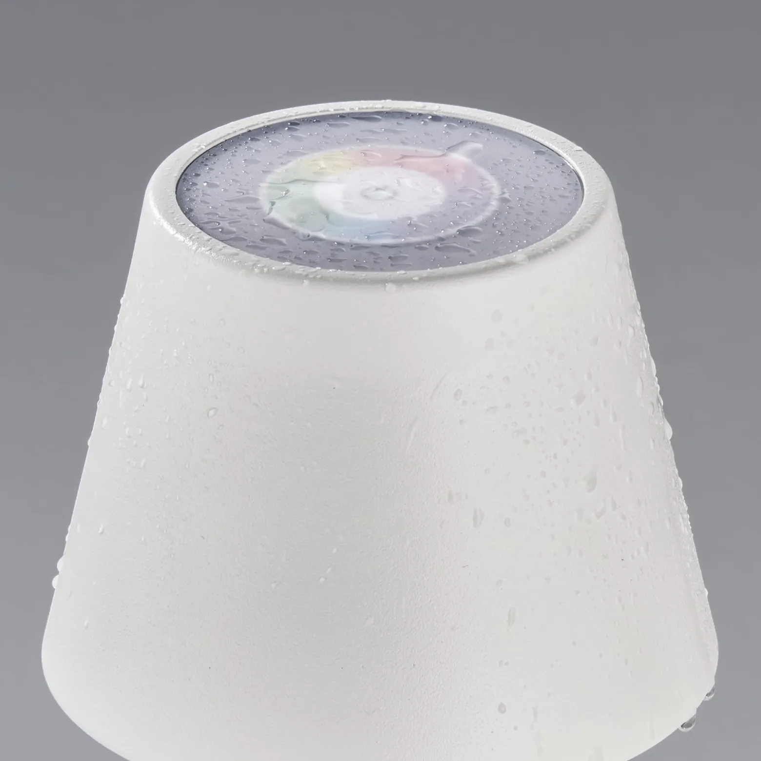 LED-Außentischlampe Cosenza mit Akku RGBW sandweiß