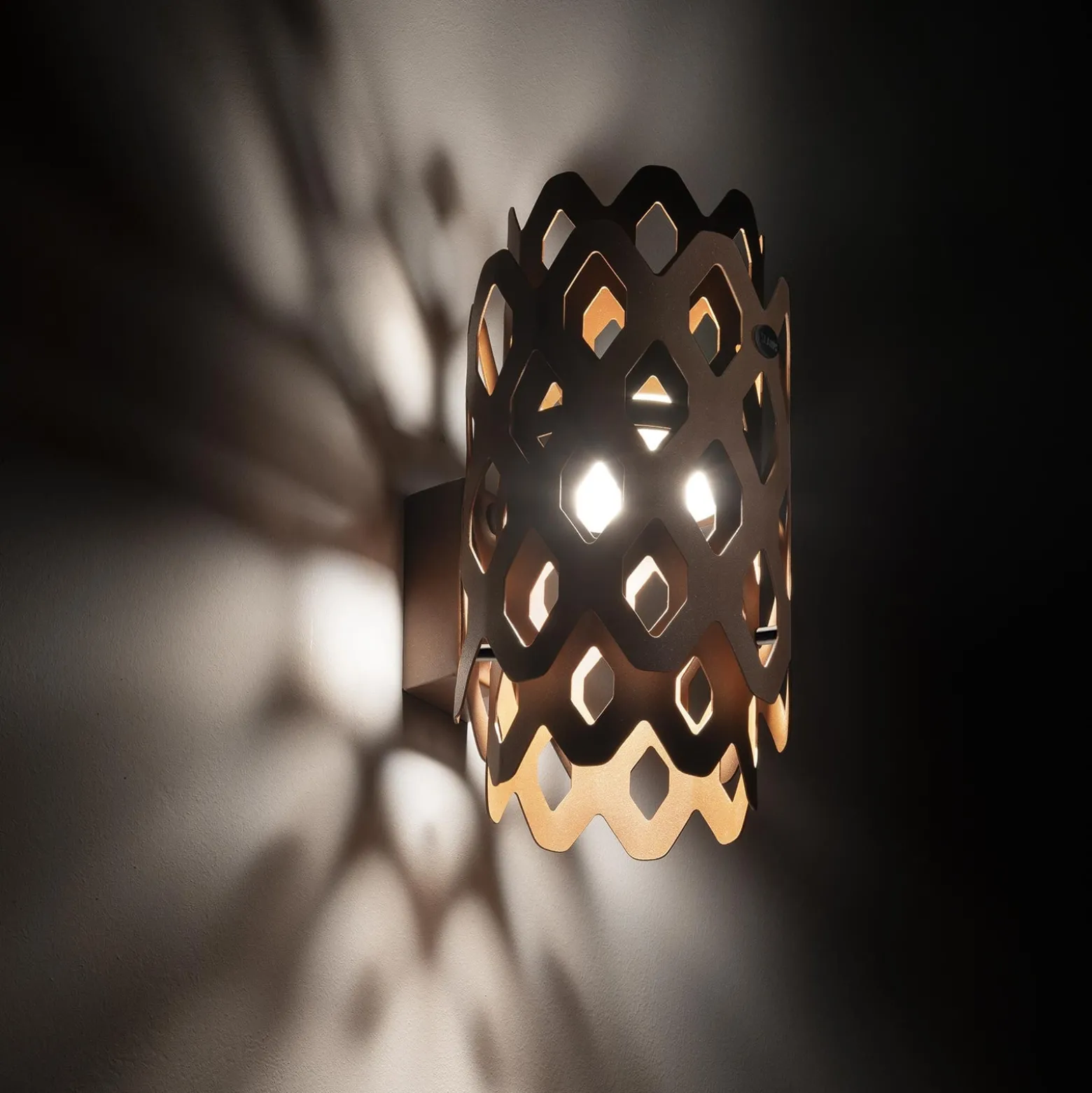 LED-Außenwandleuchte Charlotte, corten, Höhe 28 cm, IP65