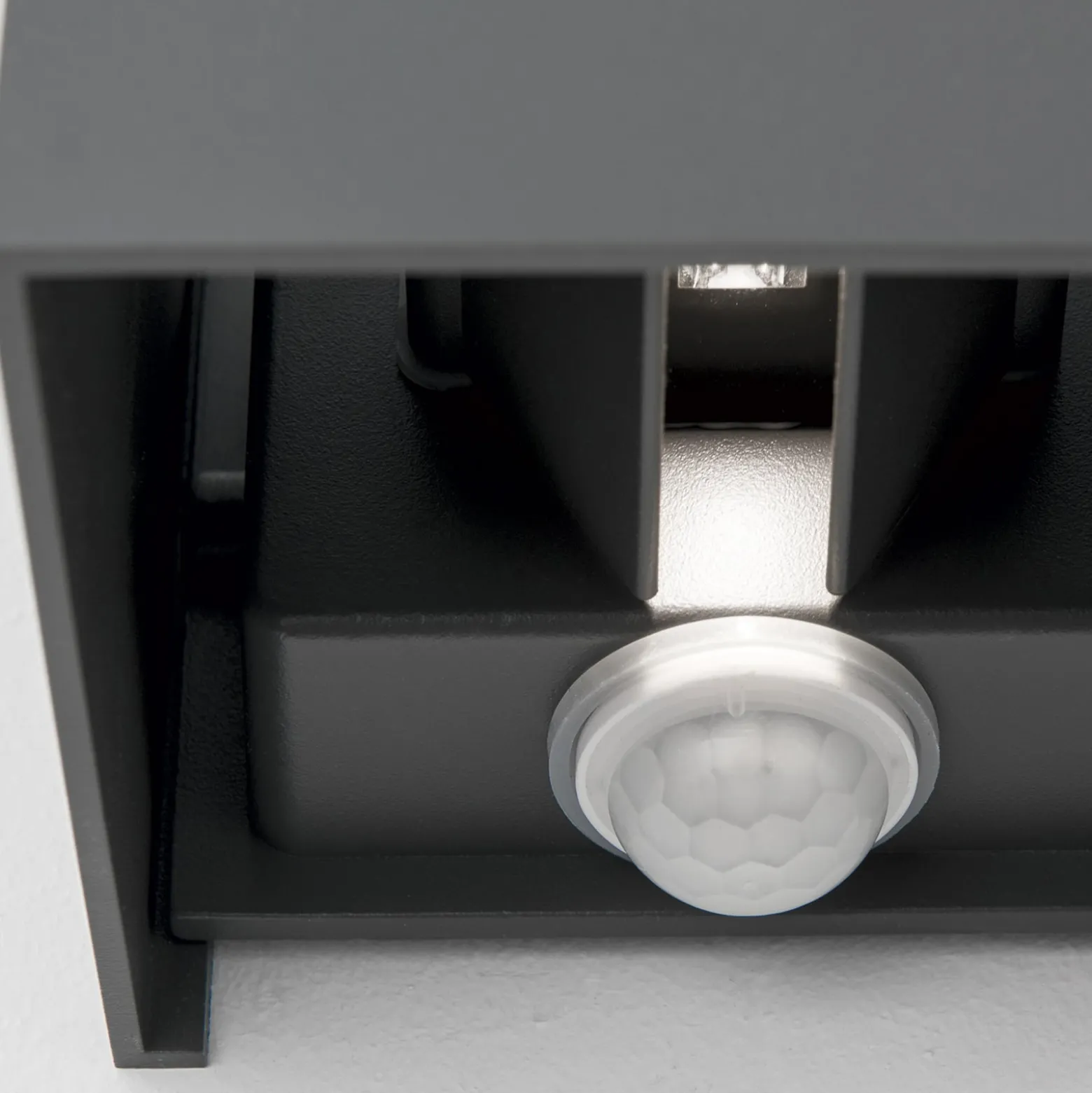 LED-Außenwandleuchte Cube-S, anthrazit, Metall, Sensor