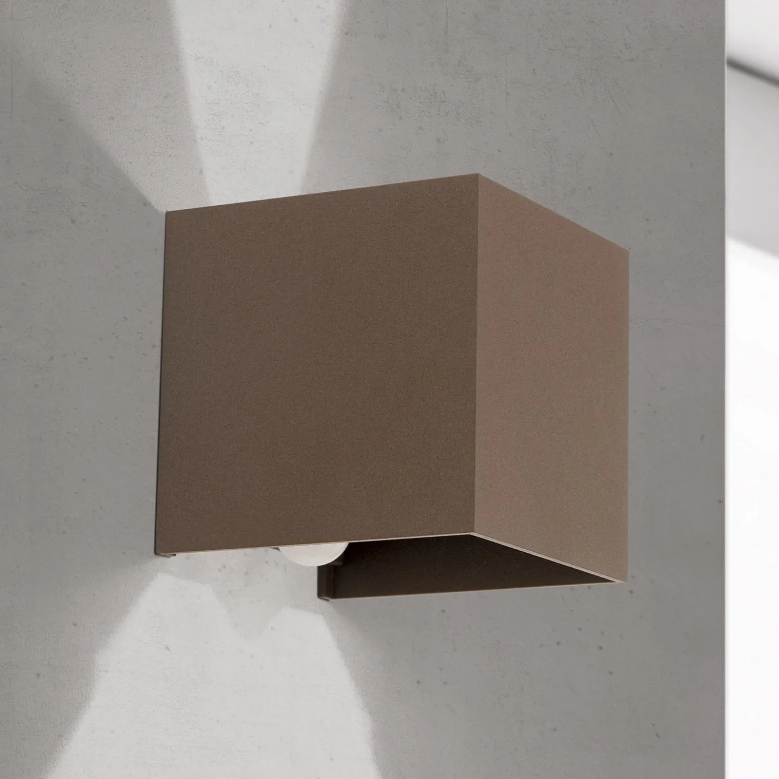 LED-Außenwandleuchte Cube-S, corten, Metall, Sensor