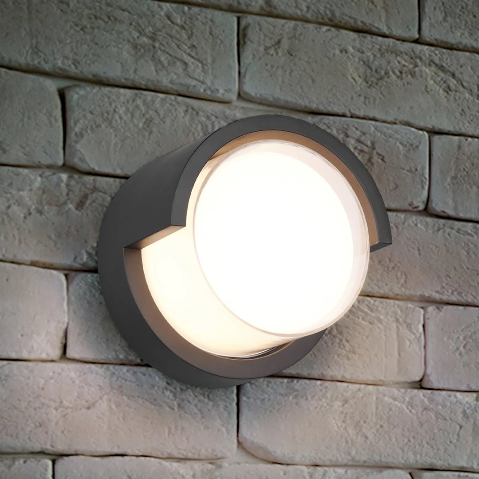 LED-Außenwandleuchte Puno, IP54, rund