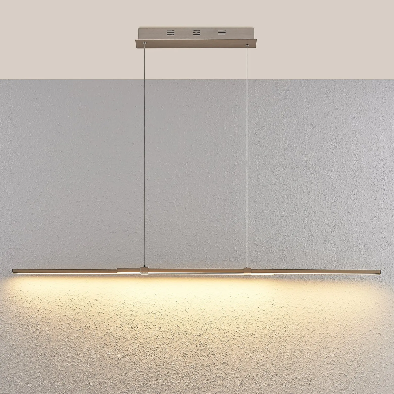 LED-Balkenpendelleuchte Tymon, schmal, ausziehbar