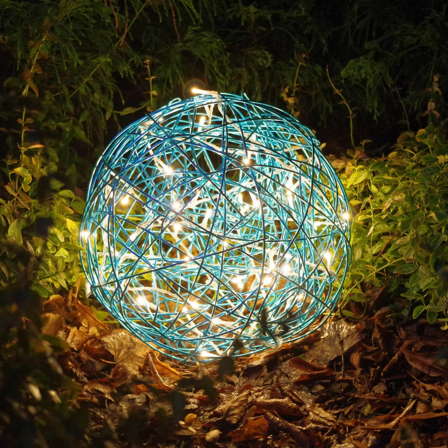LED-3D-Design-Kugel Galax Fun, Ø 30 cm, blau