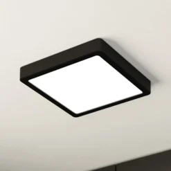 LED-Deckenlampe Fueva 5 IP44 3000K schwarz 21x21cm