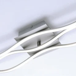 LED-Deckenlampe Wave 3.000K 139,5x16cm stahl
