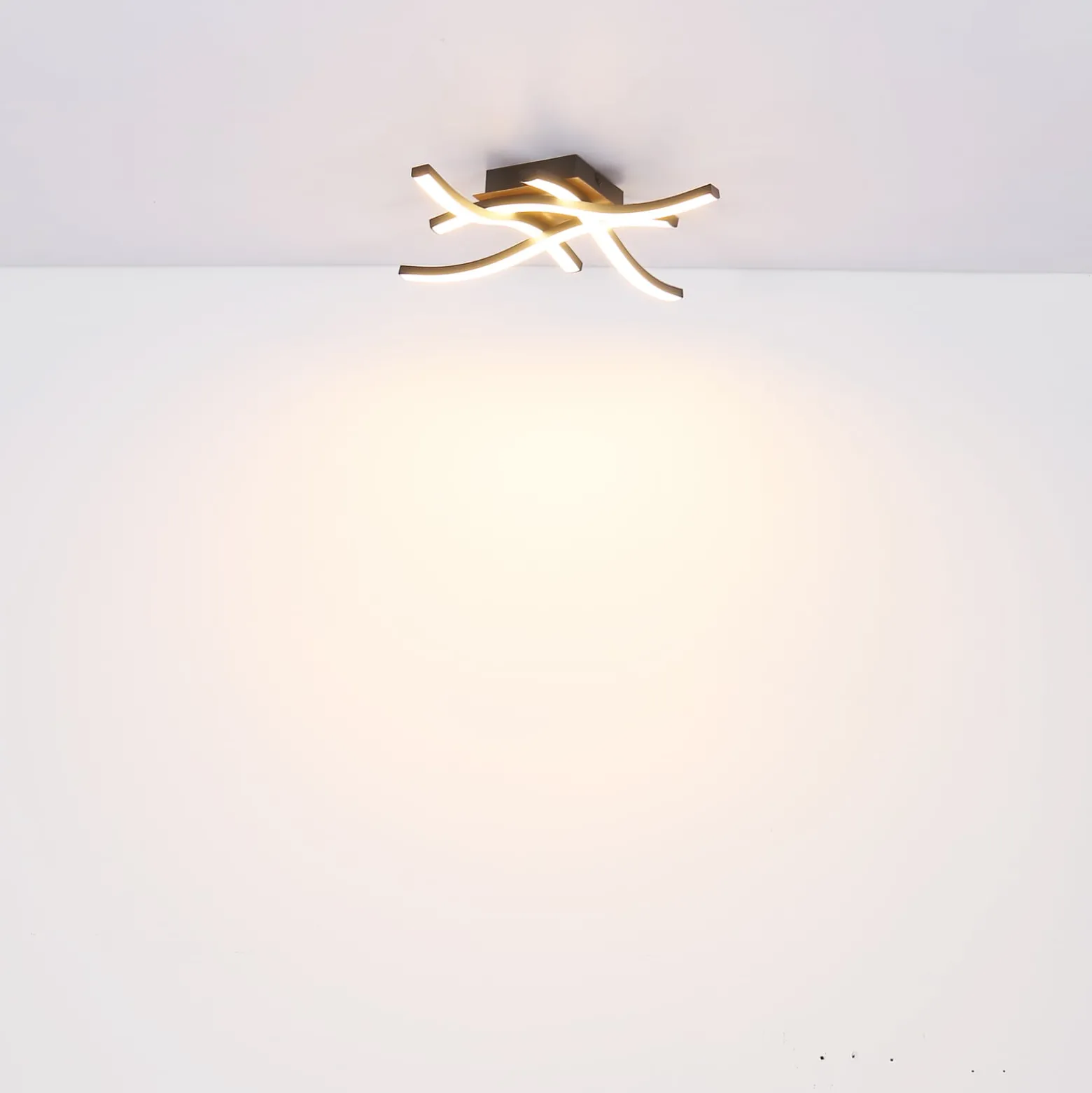 LED-Deckenleuchte Evita in Holzoptik