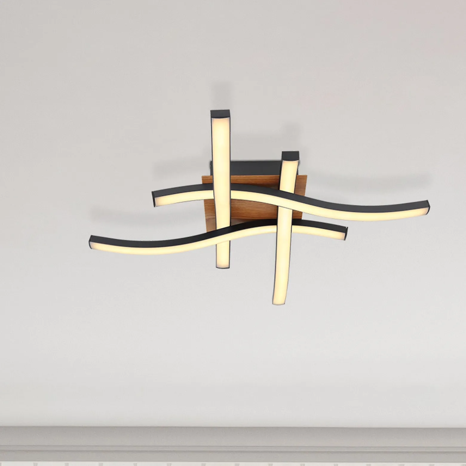 LED-Deckenleuchte Evita in Holzoptik