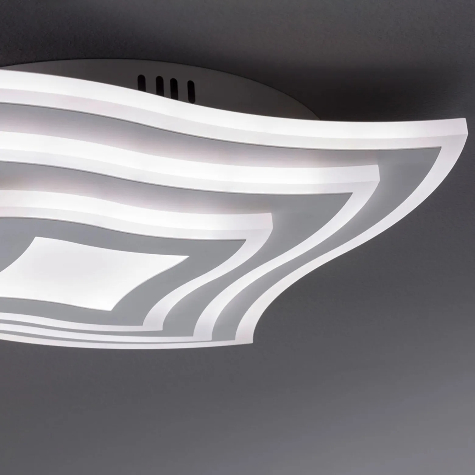 LED-Deckenleuchte Gorden mit Fernbedienung, Rahmen