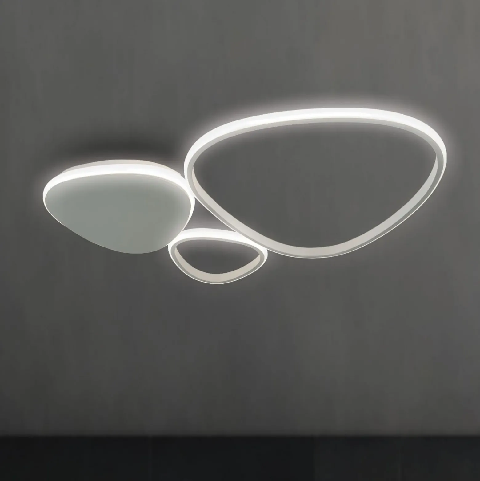 LED-Deckenleuchte Helix, silberfarben, Länge 62 cm, Metall