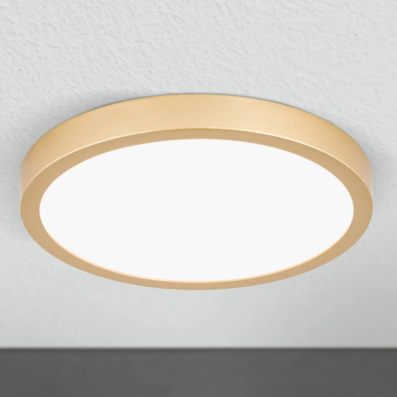 LED-Deckenleuchte Vika, rund, gold matt, Ø 23cm
