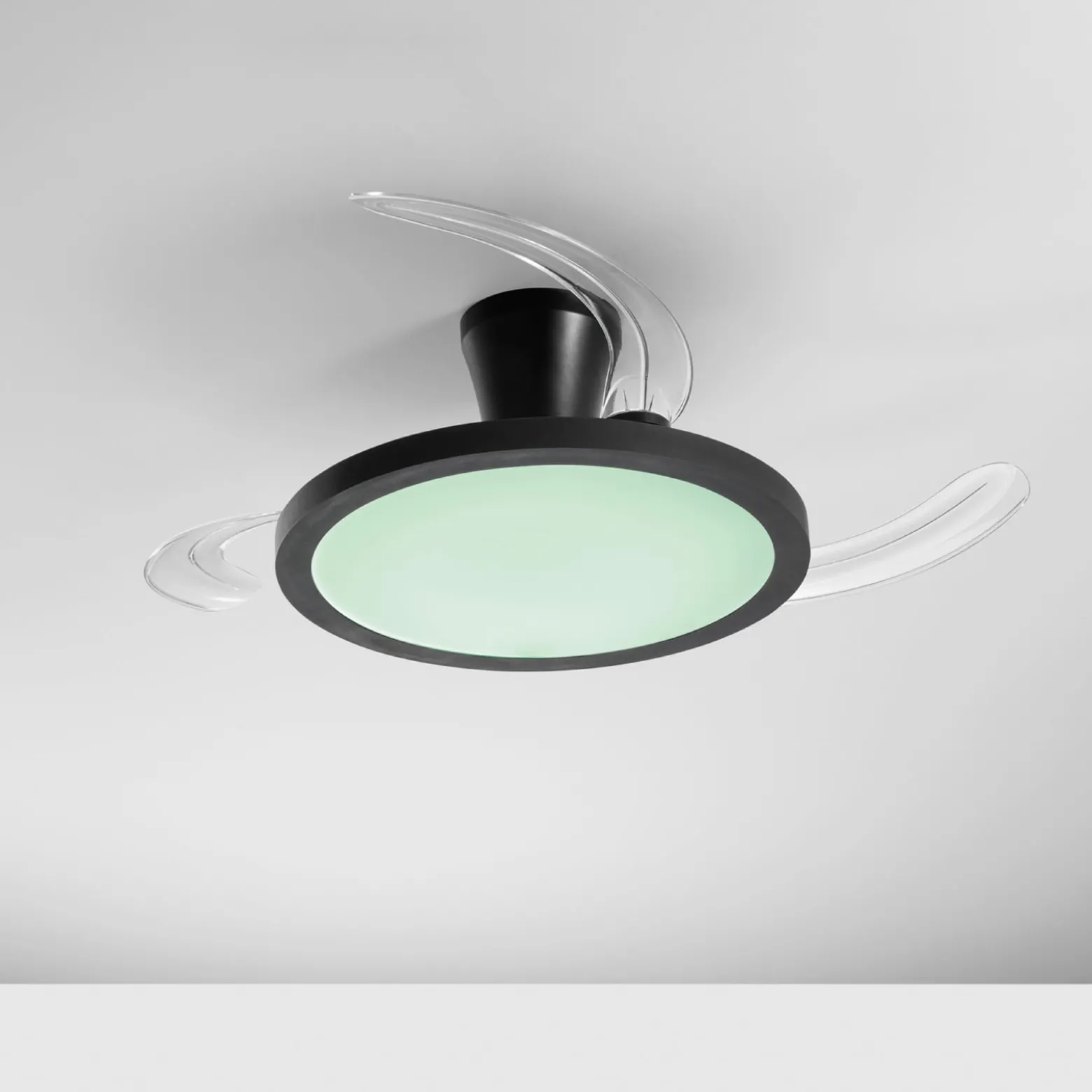 LED-Deckenventilator Condor, schwarz Ø 106 cm CCT RGB, leise