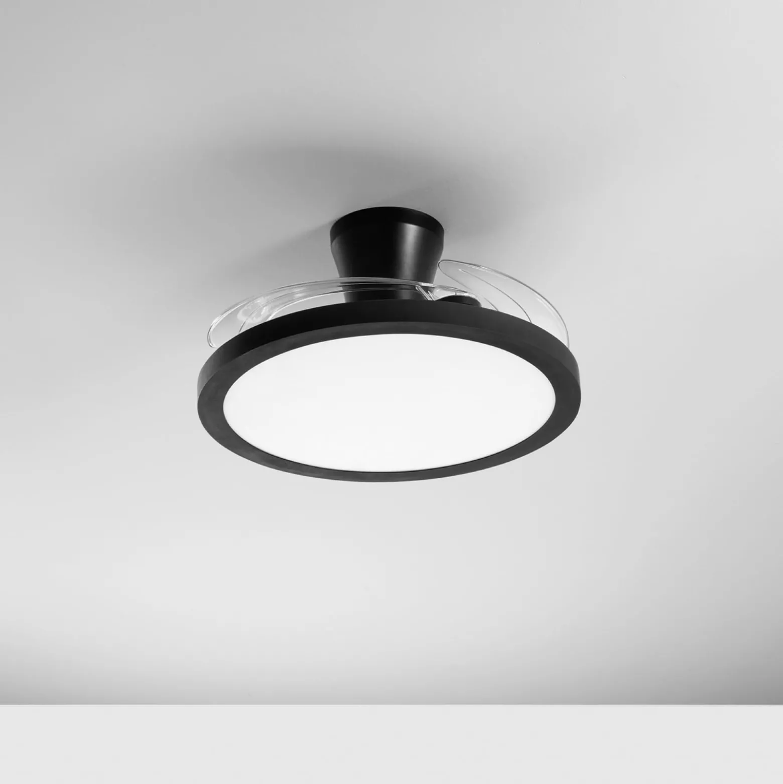 LED-Deckenventilator Condor, schwarz Ø 106 cm CCT RGB, leise