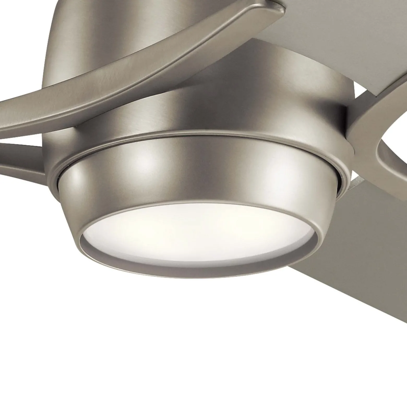 LED-Deckenventilator Zeus dreiflügelig, nickel gebürstet