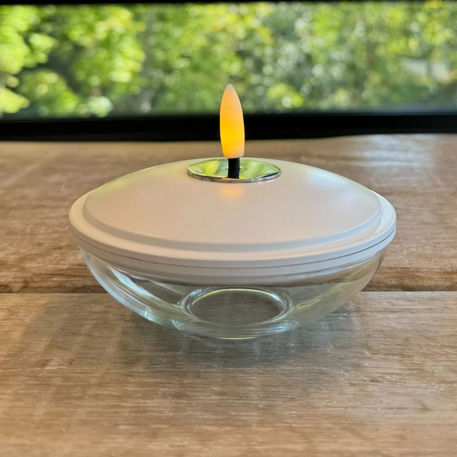 LED-Dekoleuchte Lia, weiß, Akku, Glas, Kunststoff