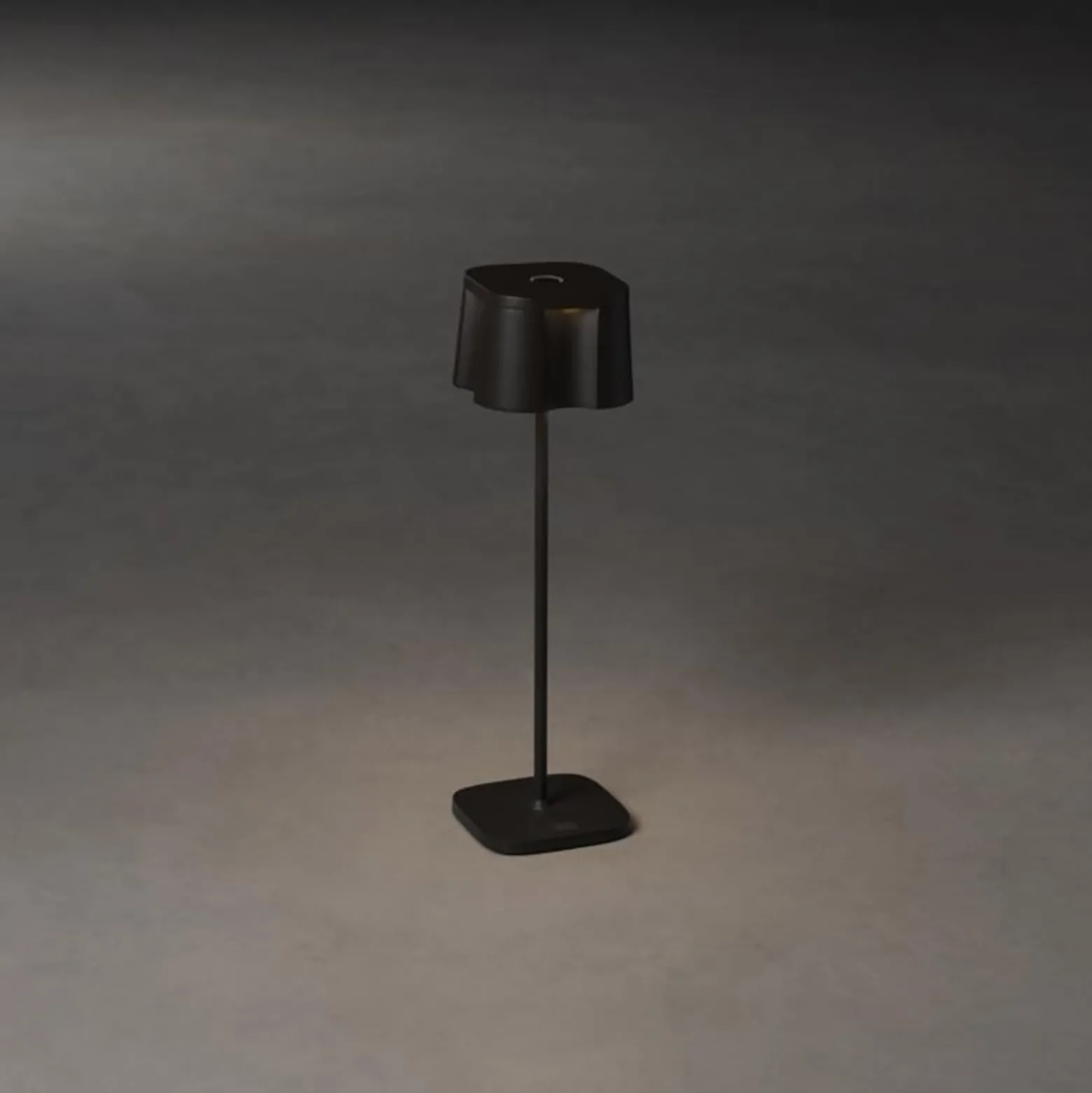 LED-Dekoleuchte Nice USB-Ladeanschluss, schwarz