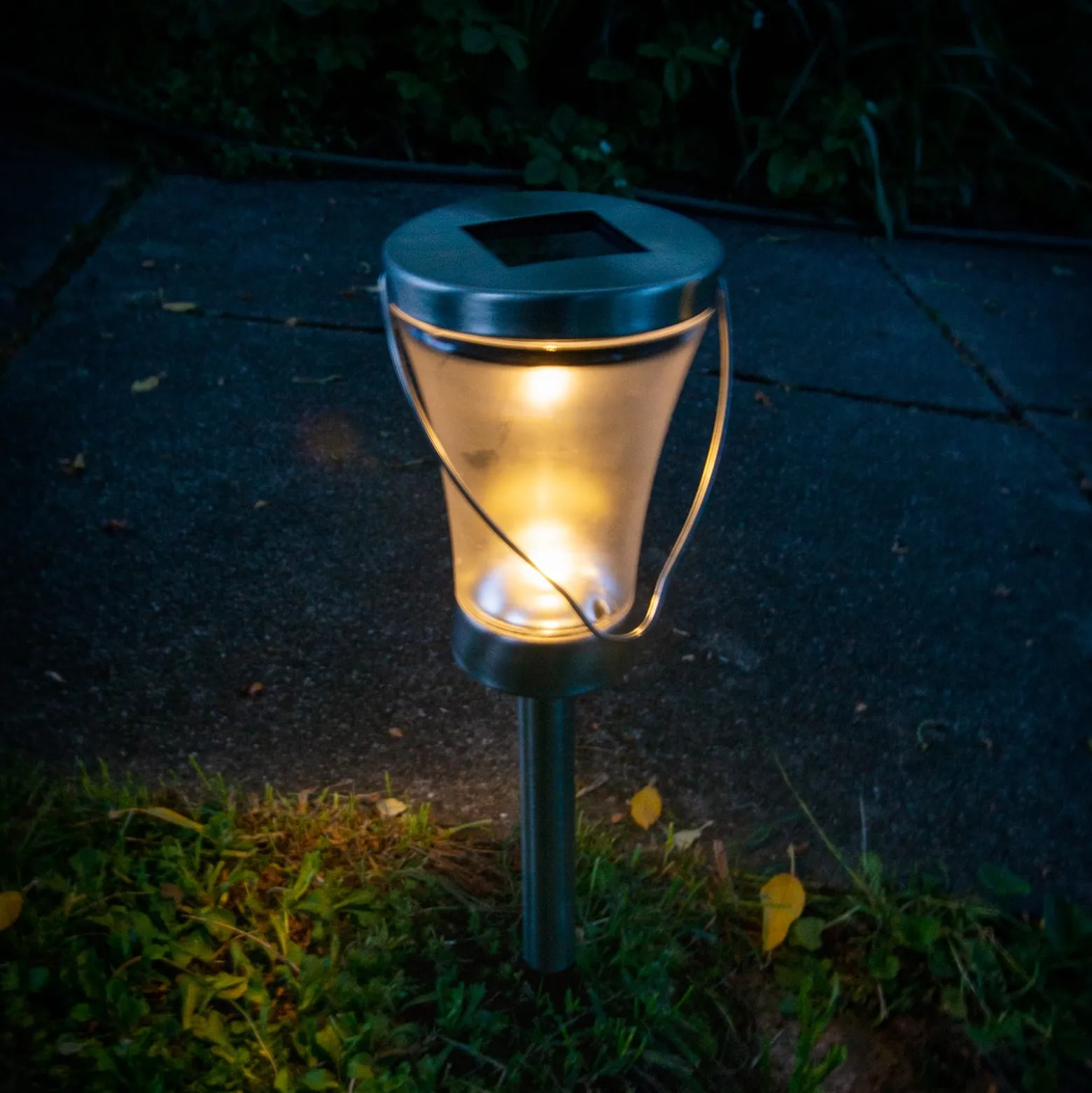 LED-Deko-Solarleuchte 5146408 mit Erdspieß 8er-Set