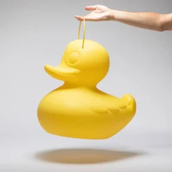 LED-Designleuchte DUCK-DUCK XL für außen in Gelb