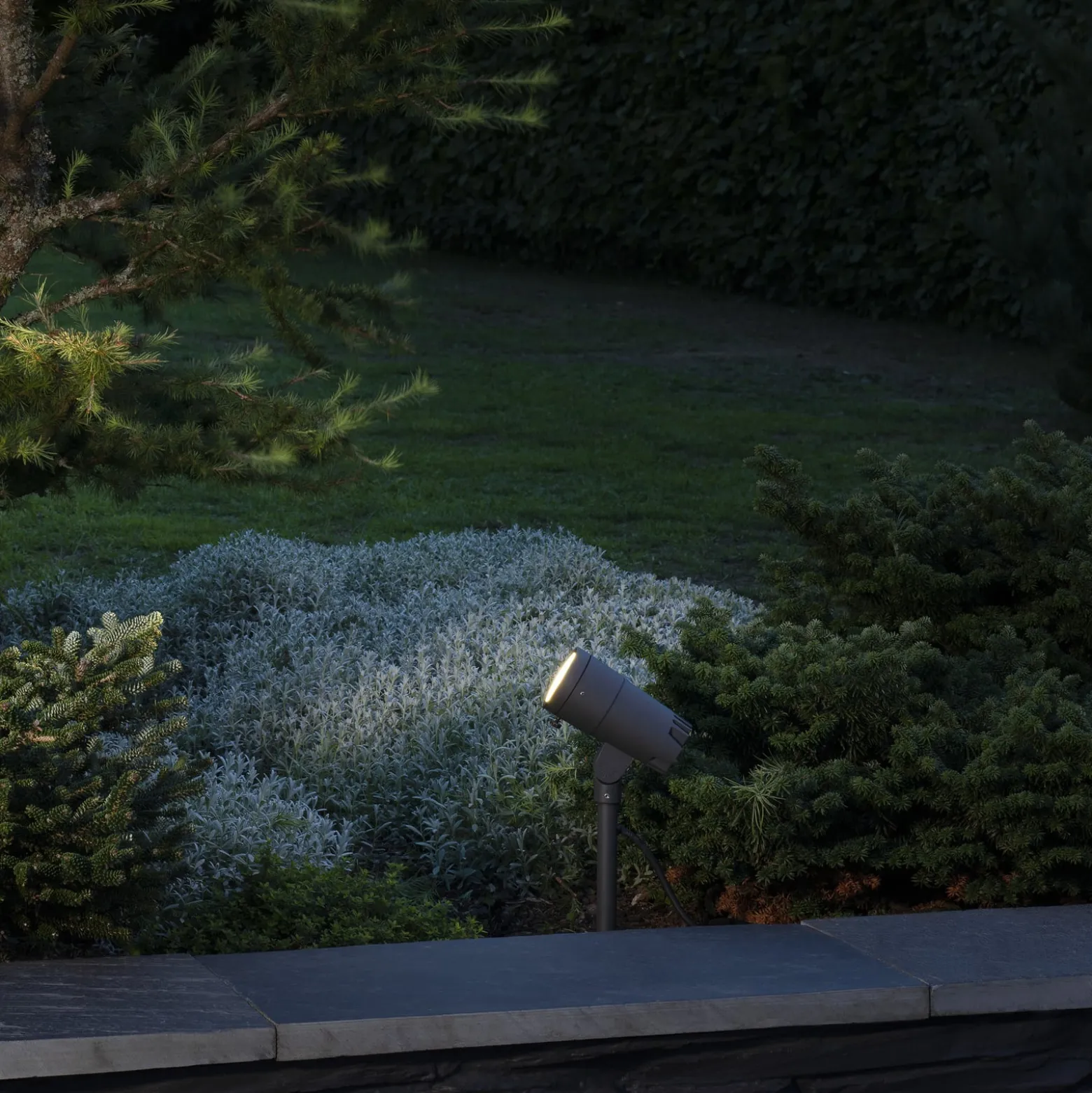 LED-Erdspießstrahler Andria 230 V, 9 W