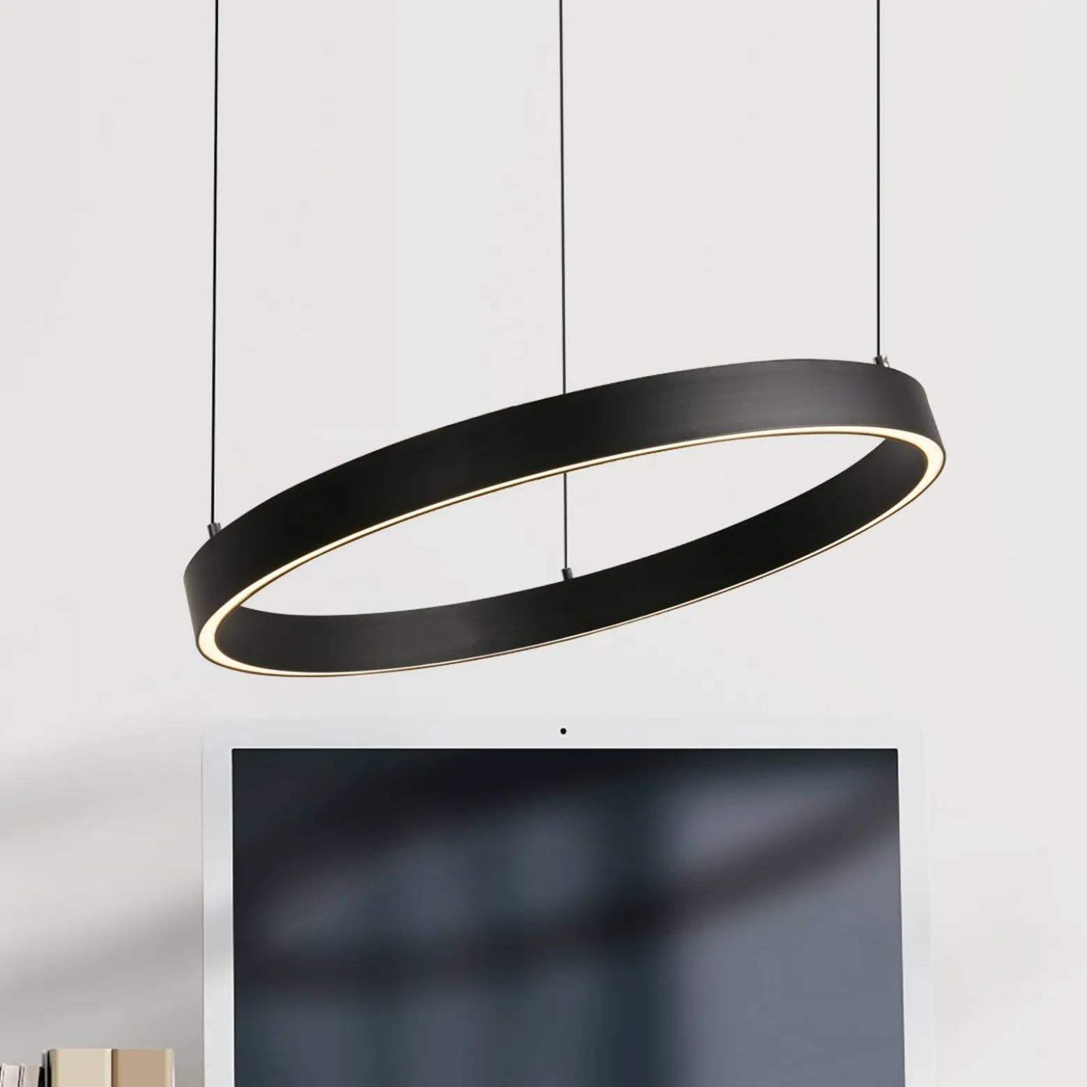 LED-Hängelampe Layla, schwarz, Ø 44 cm CCT, höhenverstellbar