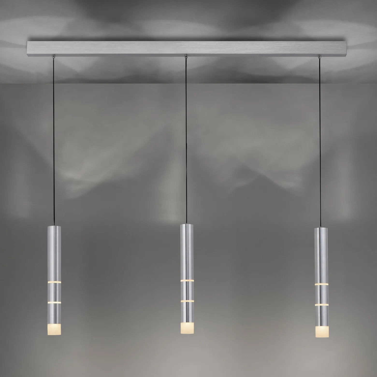 LED-Hängeleuchte PURE Vega, drei Zylinder, alu