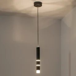 LED-Hängeleuchte PURE Vega, ein Zylinder, schwarz