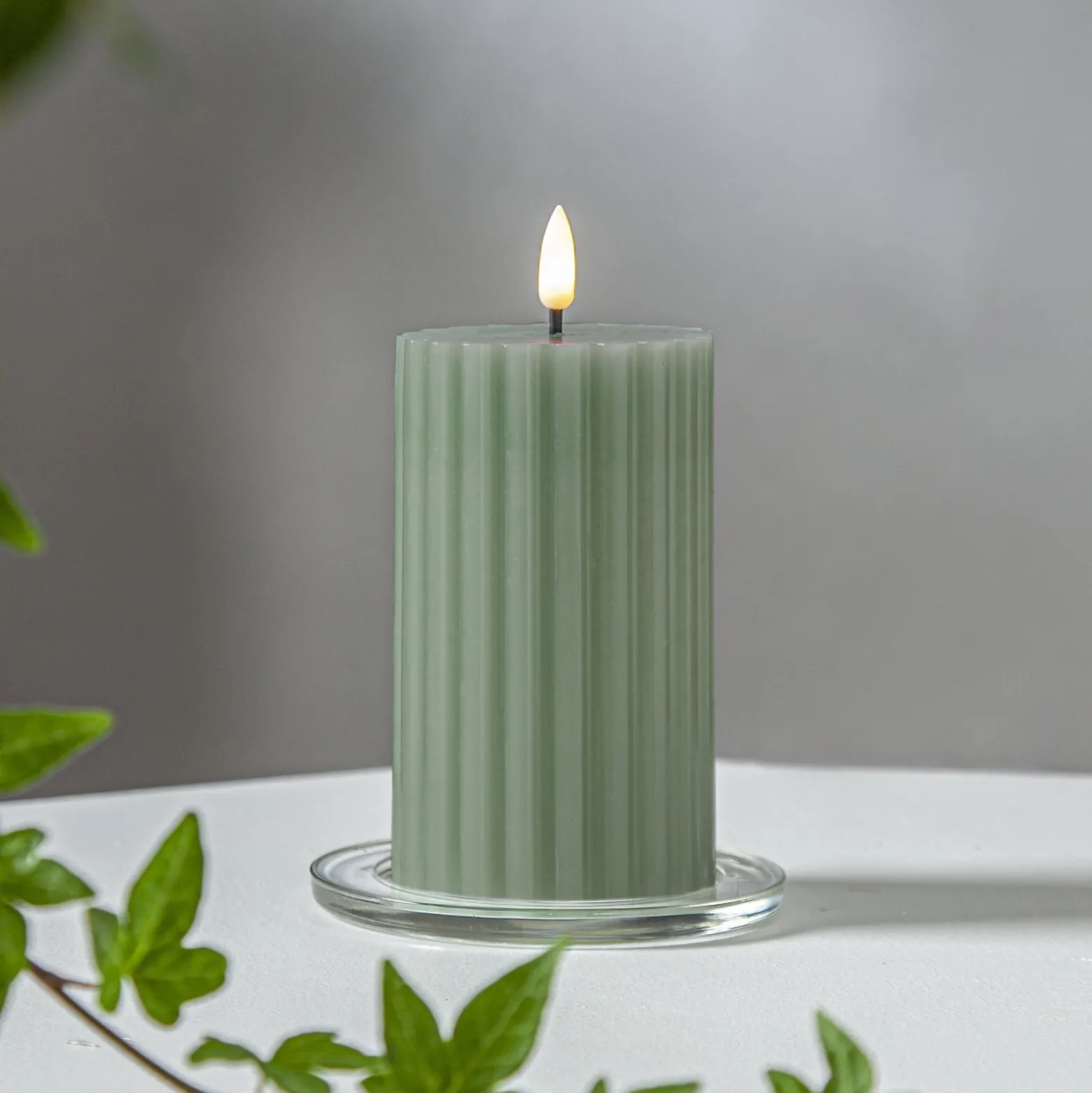 LED-Kerze Flamme Stripe grün 15 cm Echtwachs Batteriebetrieb