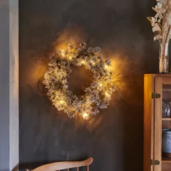 LED-Kranz Alfi, grün/verschneit, Ø 45 cm