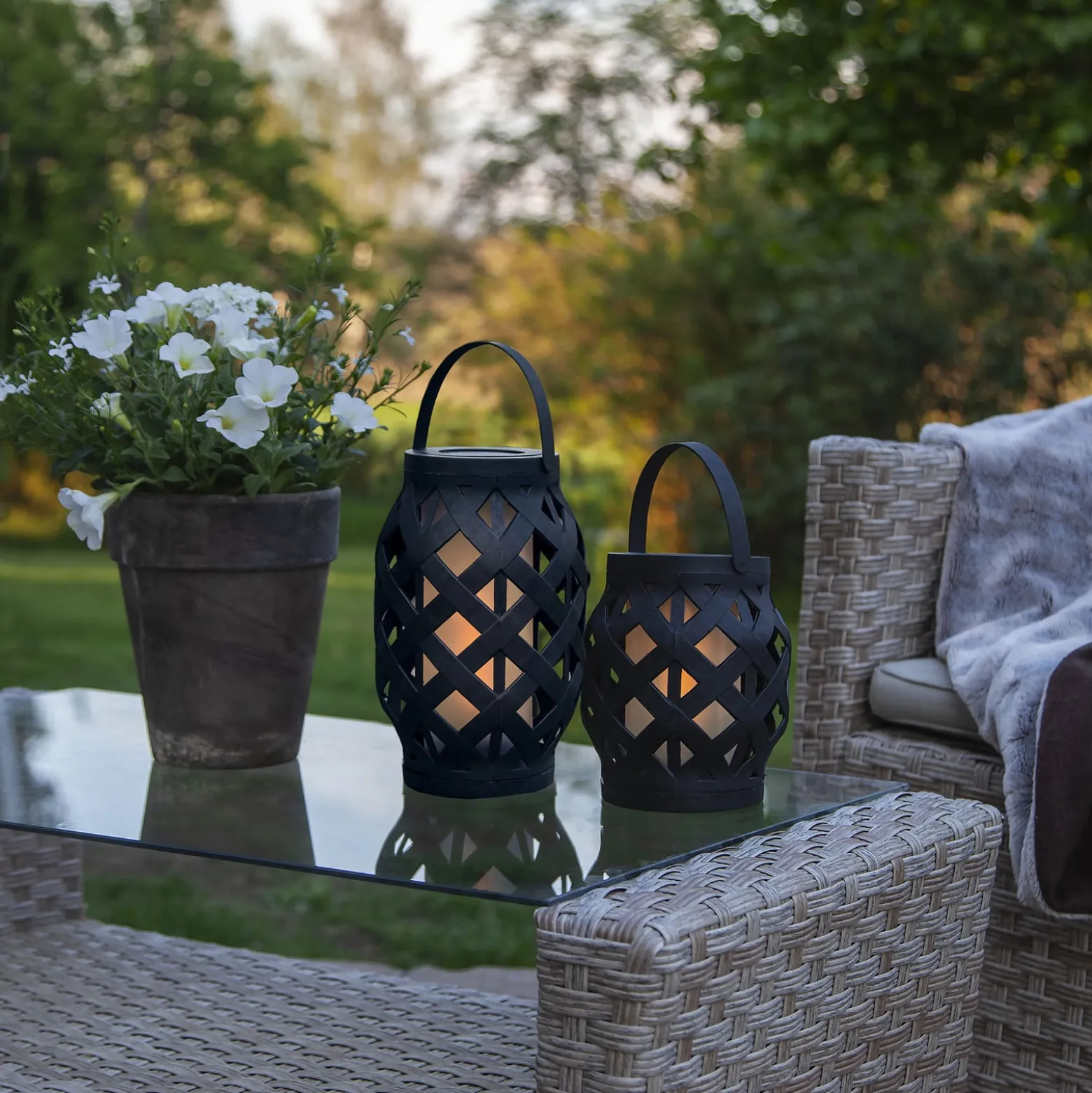 LED-Laterne Flame Lantern, schwarz, Höhe 23 cm