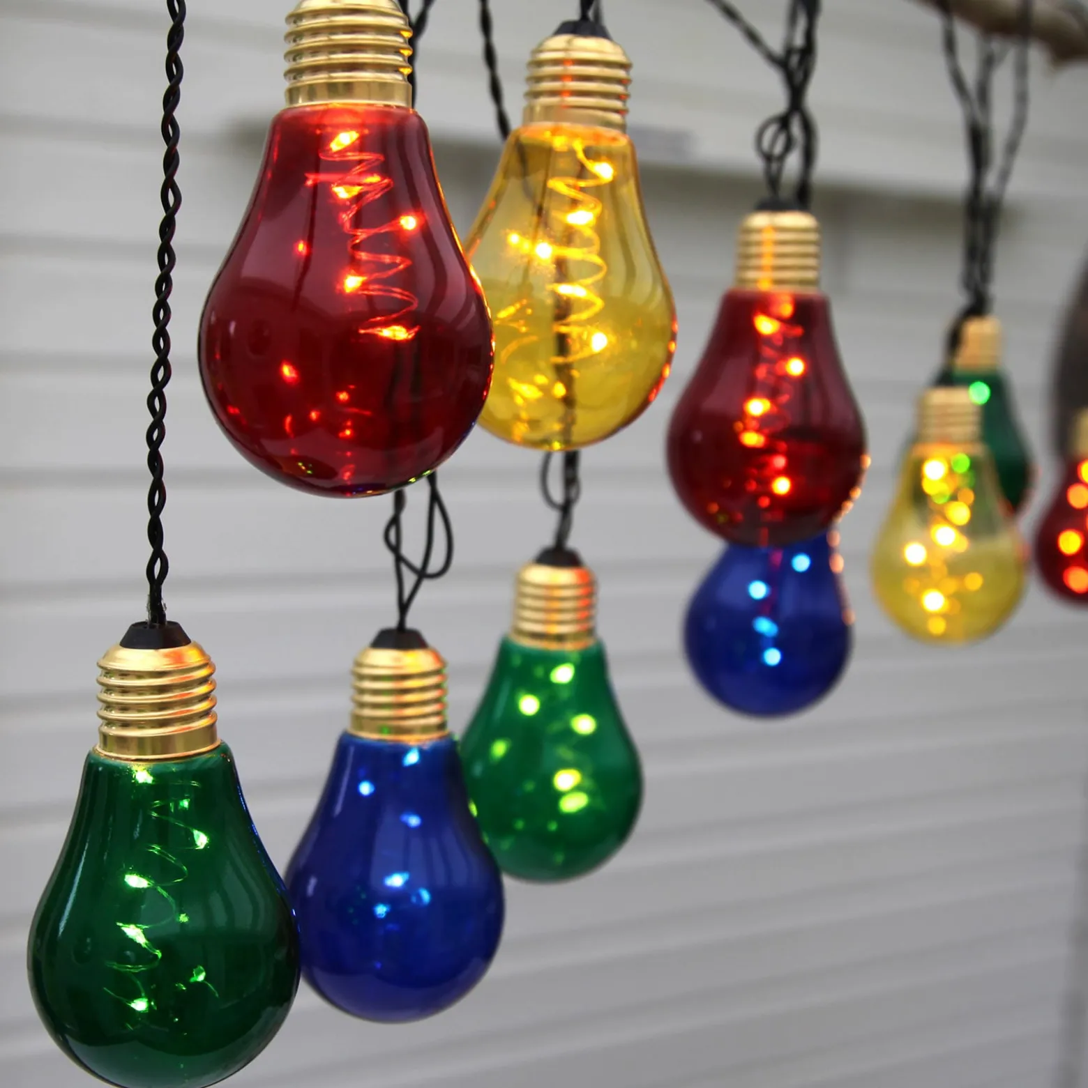 LED-Lichterkette Glow mit 10 bunten Lichtquellen