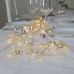 LED-Lichterkette Winny, gold, Kunststoff, 200 cm, Batterie