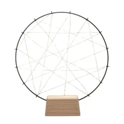LED-Silhouette Kleiner Ring mit Holzfuß