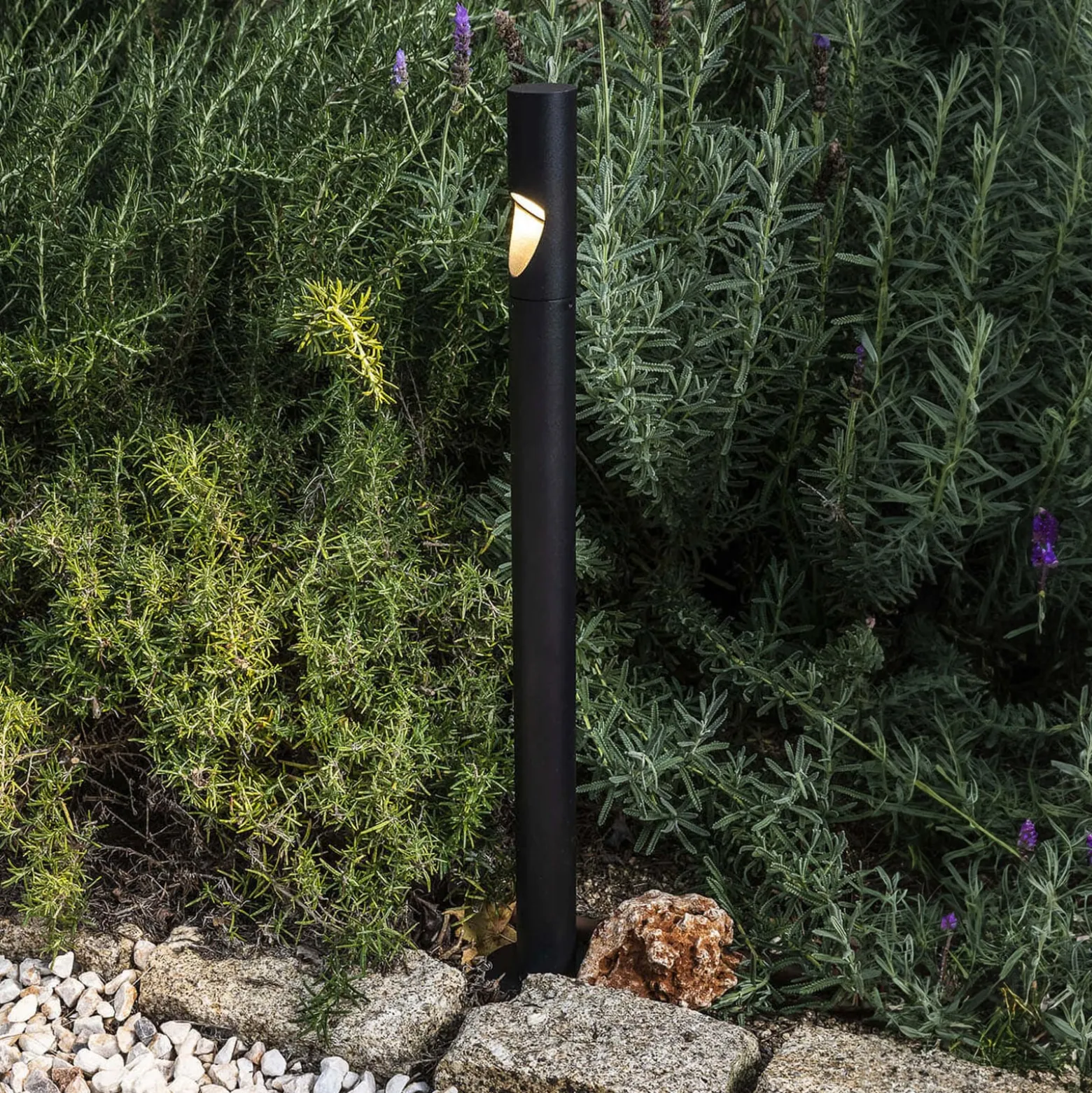 LED-Sockelleuchte Bezel, schwarz, Aluminium, Höhe 60 cm