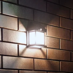 LED-Solar-Außenwandleuchte Filo, Kunststoff, schwarz, IP44
