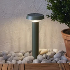 LED-Solar-Erdspießleuchte Casa, grün, Höhe 45 cm