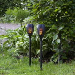LED-Solar-Erdspießleuchte Flame, 2er-Set