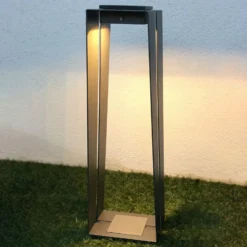 LED-Solarlaterne Skaal aus Aluminium, 70 cm, grau