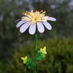 LED-Solarleuchte Daisy in Gänseblümchenform