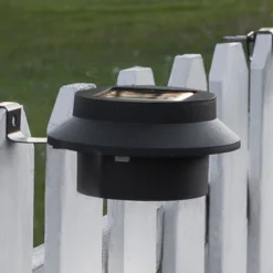 LED-Solarleuchte Fency mit Dämmerungssensor