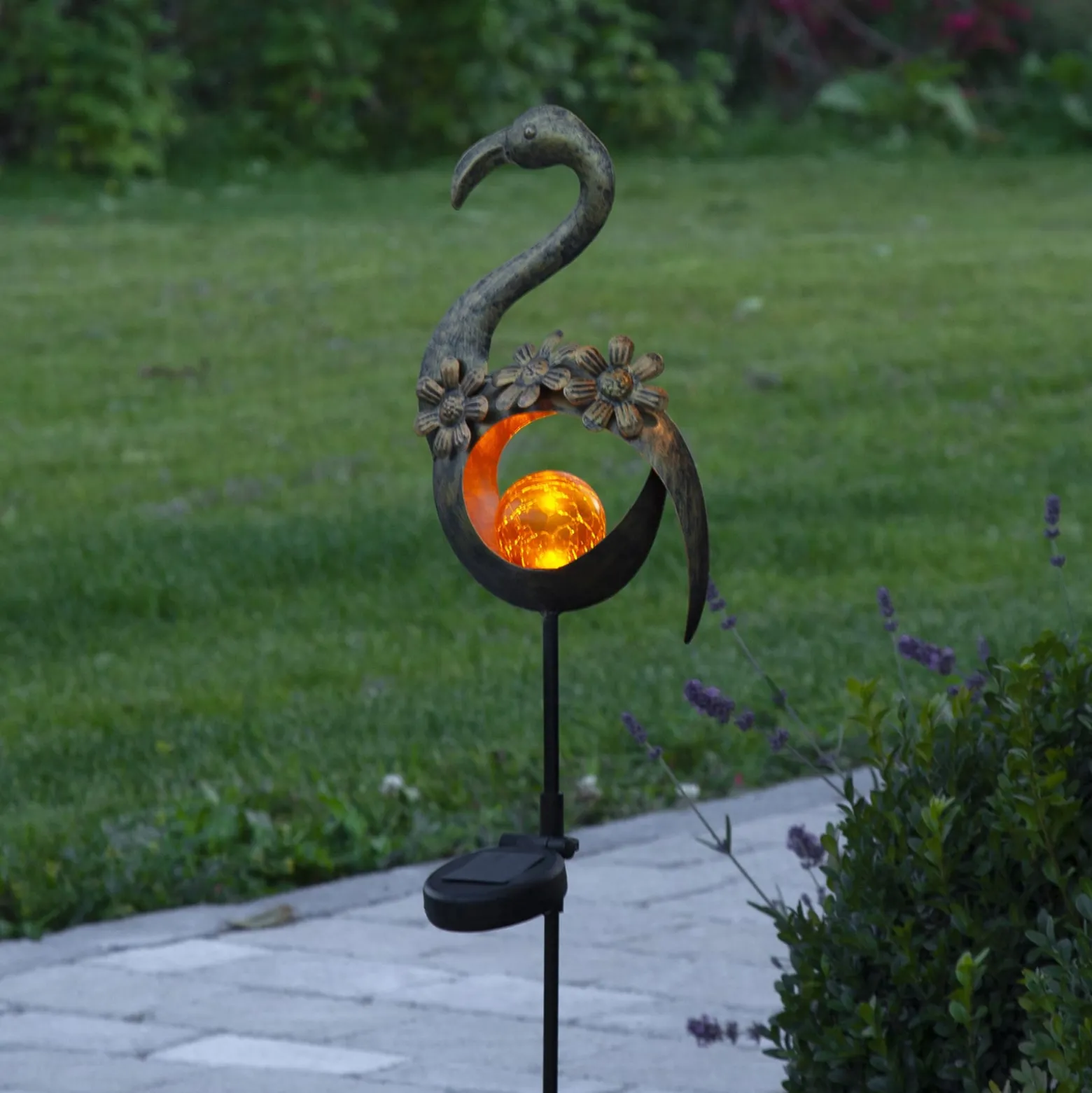 LED-Solarleuchte Melilla Bird in Flamingo-Form